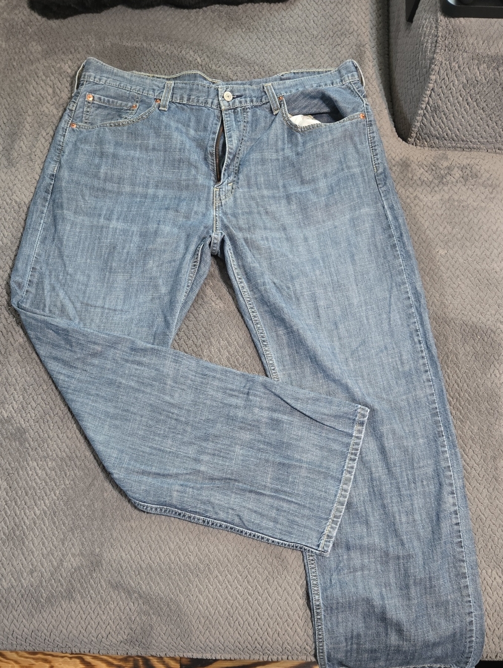 Levi's Men's Light Wash Baggy Fit Jeans